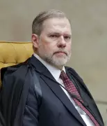 Vazamento de reunião do STF causa desconforto entre ministros após saída de Toffoli do caso Master