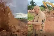 Vereador de Mato Grosso leva banho de lama durante fiscalização de obra em estrada rural