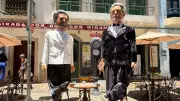 Wagner Moura e Kleber Mendonça viram bonecos gigantes para o carnaval do Recife