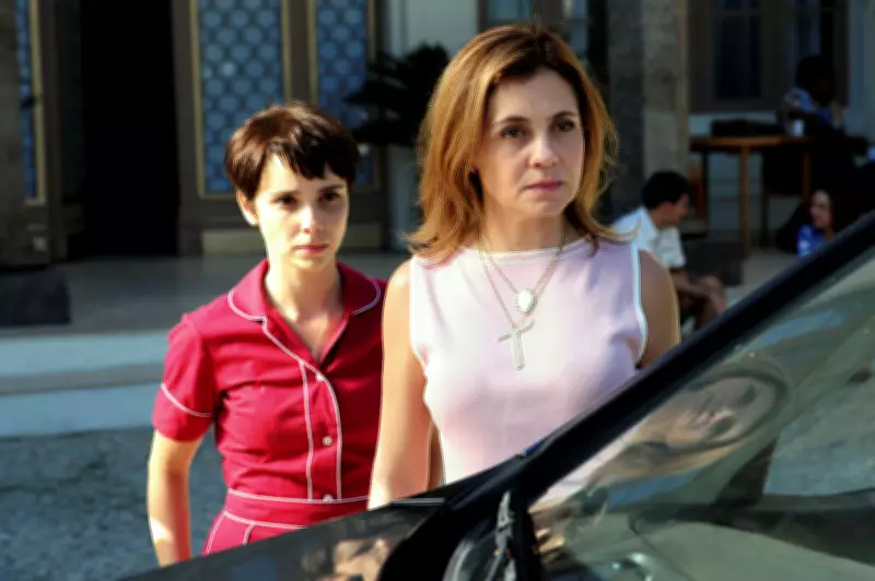 10 Motivos que Consagraram 'Avenida Brasil' como Fenômeno da Teledramaturgia Nacional
