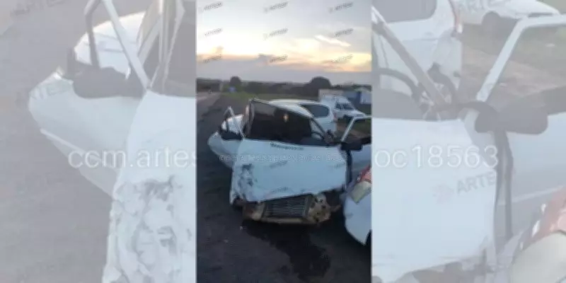 Acidente com quatro veículos na SP-284 em João Ramalho deixa dois feridos leves