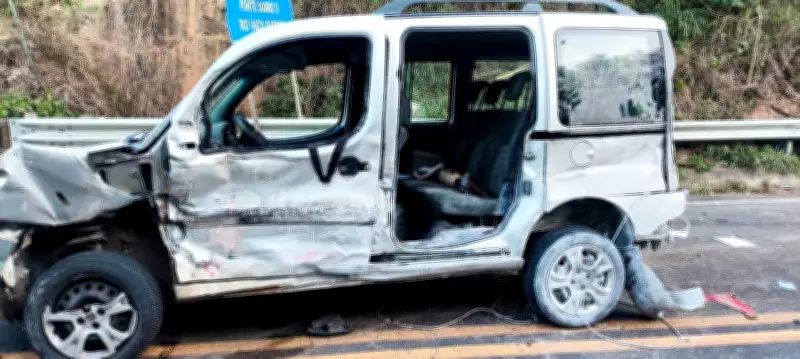 Acidente fatal na SE-170: homem morre e outro fica ferido após colisão com caminhão