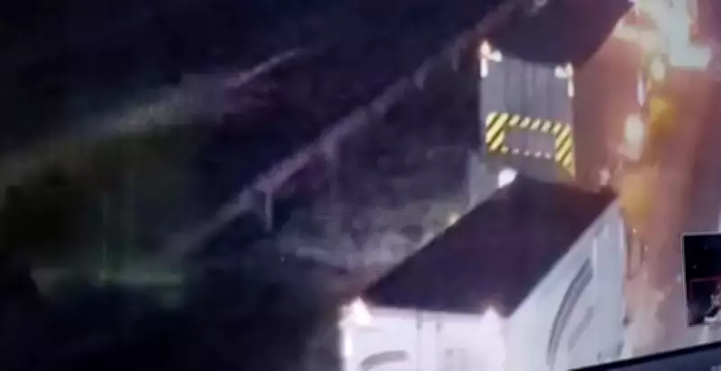 Acidente na Via Dutra deixa motorista preso às ferragens após engavetamento em Porto Real