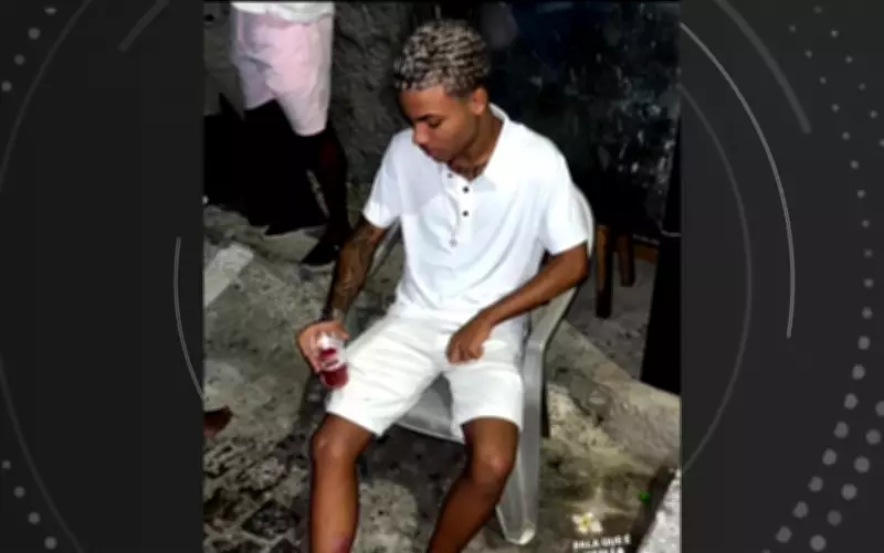 Adolescente de 17 anos é assassinado a tiros dentro de barbearia em Feira de Santana