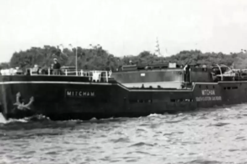 Afundamento de navio em Santos resgata memória de naufrágios históricos no litoral paulista