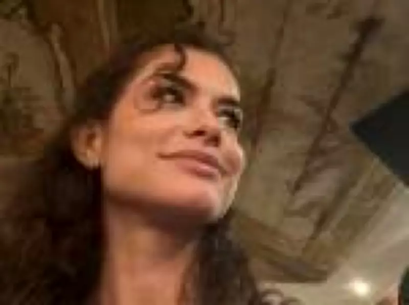 Alinne Moraes alimenta rumores sobre participação em 'Três Graças' com postagens nas redes