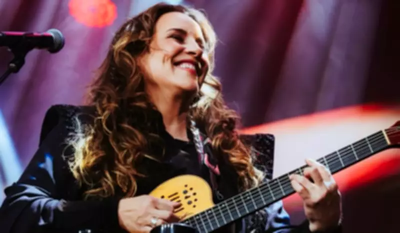 Ana Carolina celebra 25 anos de carreira com show especial em Manaus em junho