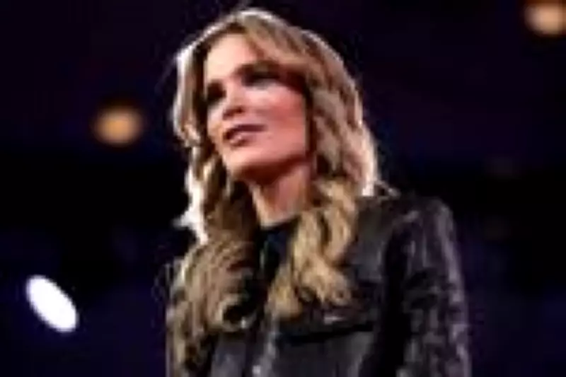 Antissemitismo cresce na direita trumpista dos EUA, gerando racha sobre guerra no Irã