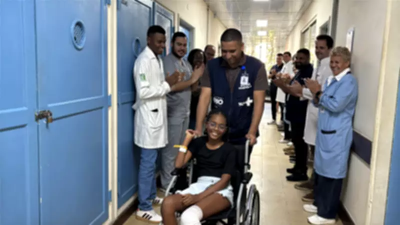 Após 20 dias internada, criança baleada na saída da escola no Rio recebe alta médica