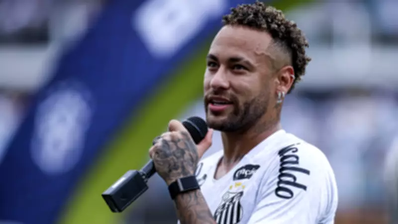 Arthur Melo elogia Neymar e sugere Juventus como destino ideal para o craque