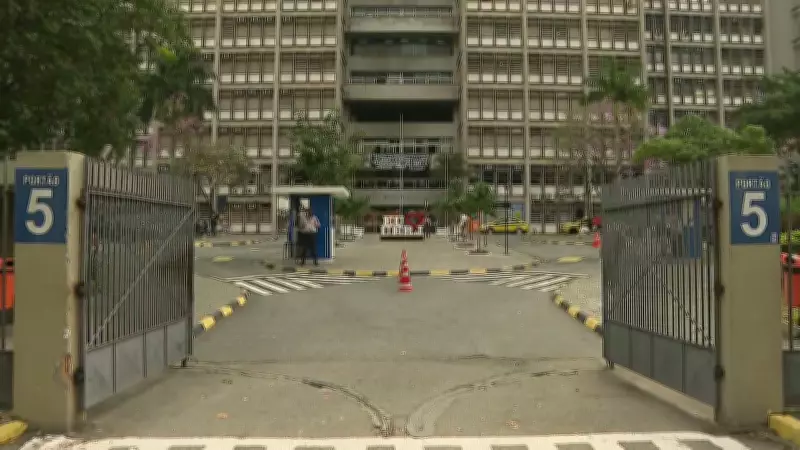 Assalto a estudantes dentro de banheiro da Uerj expõe insegurança no campus