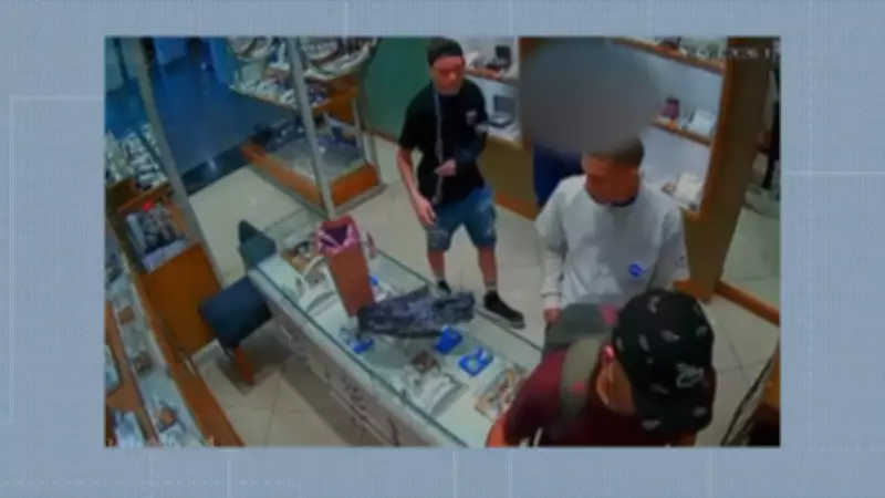 Assalto a joalheria no Top Shopping de Nova Iguaçu: sete criminosos roubam R$ 500 mil em joias e relógios