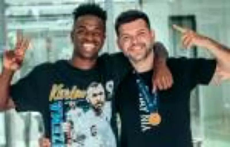 Assessor de Vini Jr. e Paquetá é baleado em assalto no Rio e relata estado de saúde