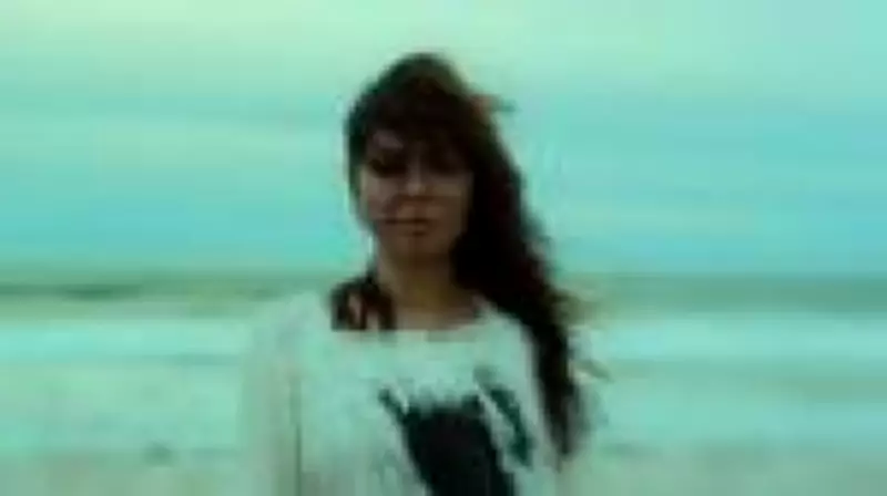 Atriz brasileira Larissa Maxine estreia na direção com curta selecionado em festivais internacionais