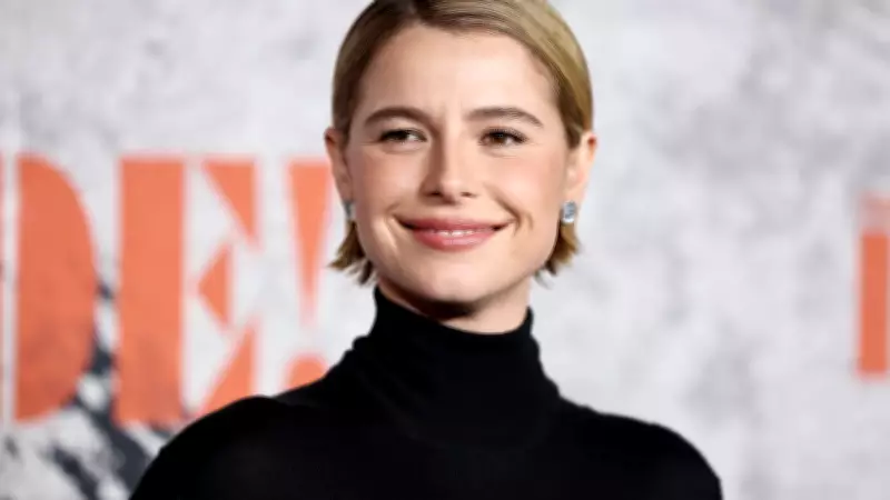 Atriz Jessie Buckley gera polêmica ao revelar ultimato: 'Eu ou os gatos do meu marido'