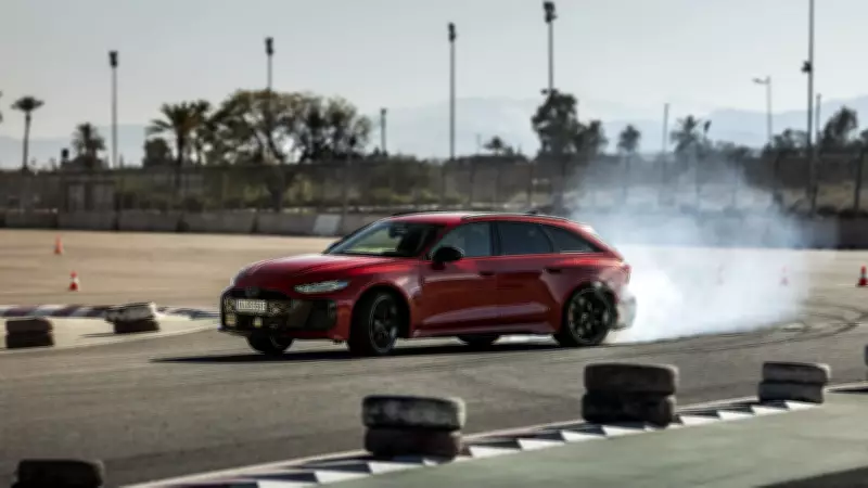 Audi RS 5 chega com sistema híbrido plug-in e controle de torque revolucionário