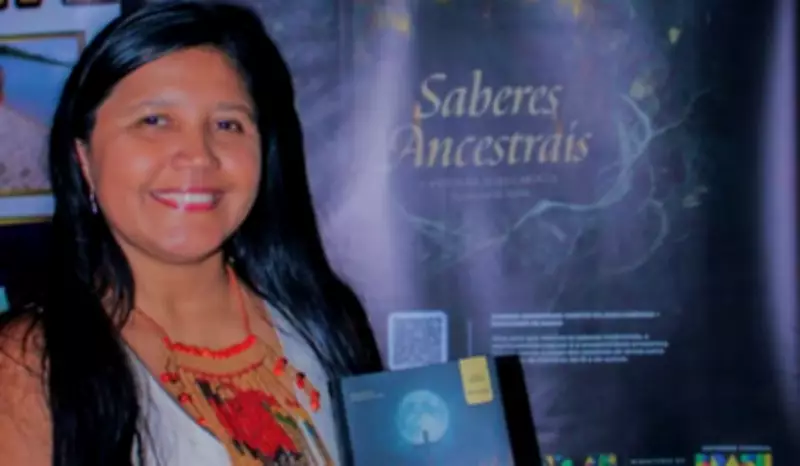 Autora amazonense lança livro sobre rezadores de almas e espiritualidade popular em Manaus