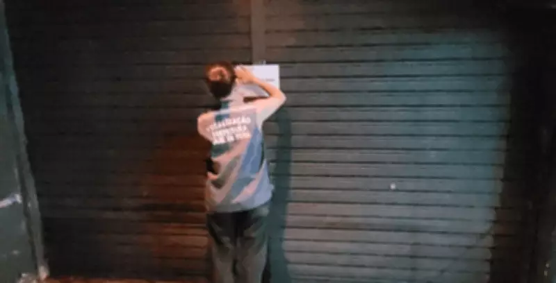 Bar em Juiz de Fora é interditado após 14 infrações e operação sem alvará válido