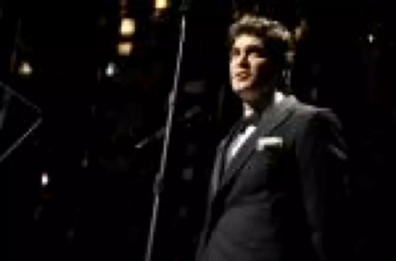 Bilionário colombiano nega interesse na SAF do Santos e critica risco de rebaixamento