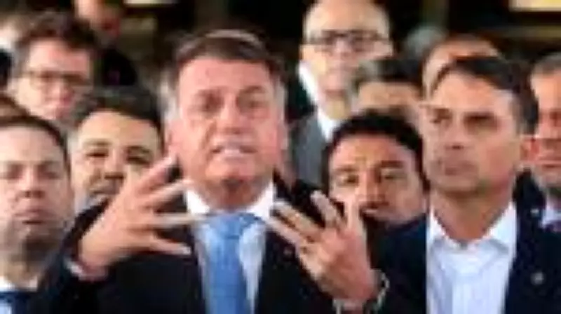 Bolsonaro defende Michelle e Nikolas em carta e pede união na direita