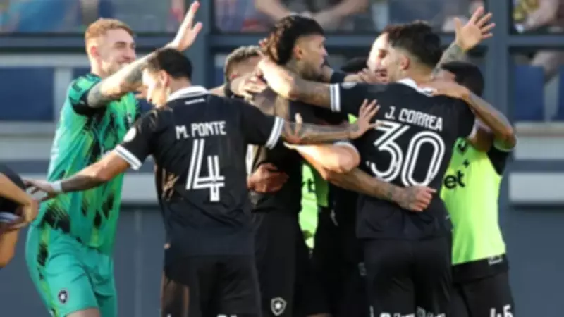 Botafogo vence Bragantino fora de casa e deixa zona de rebaixamento do Brasileirão