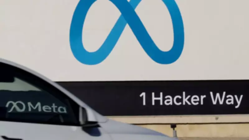 Cade mantém multa diária de R$ 250 mil ao WhatsApp e Meta por descumprir decisão no Brasil