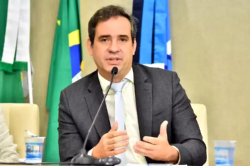 Cadu Xavier deixa secretaria para concorrer ao governo do RN, cumprindo lei eleitoral