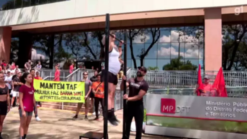 Candidatas ao CBMDF defendem teste de barra dinâmica em manifestação no DF