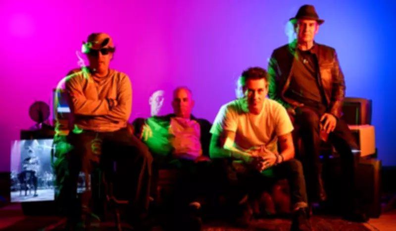 Capital Inicial encerra turnê em Manaus com ingressos finais à venda