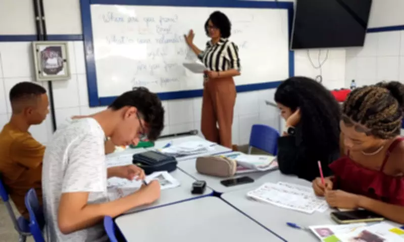Centro Juvenil oferece 625 vagas gratuitas em oficinas educacionais em Feira de Santana