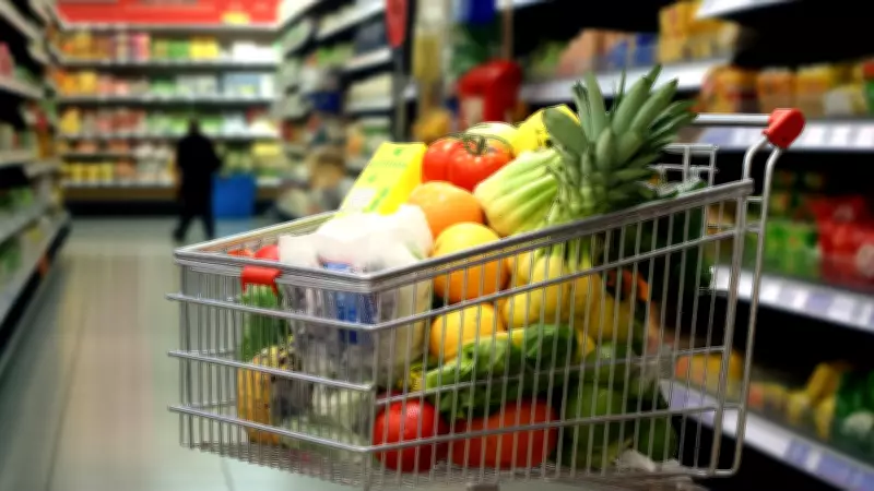 Cesta básica sobe em 14 capitais em fevereiro de 2026, com alta em carne e feijão