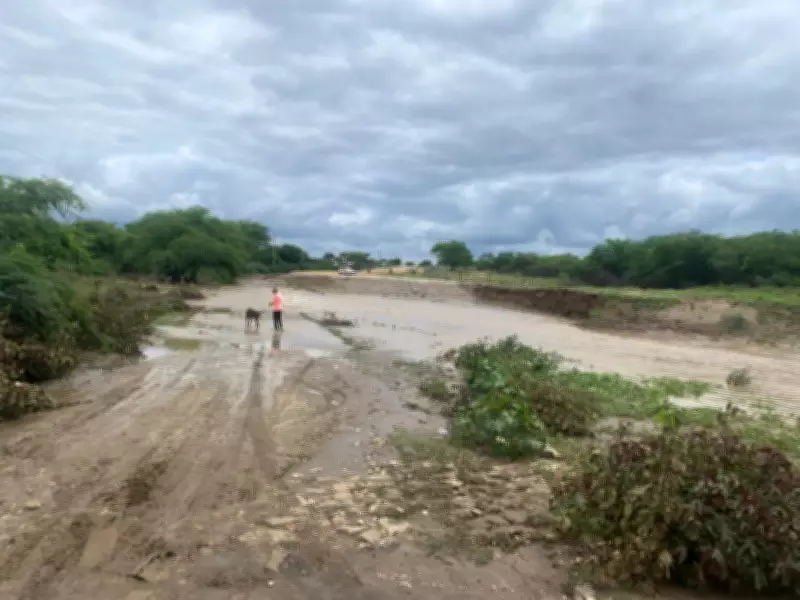 Cheia de rio isola moradores no Cariri paraibano após chuvas intensas