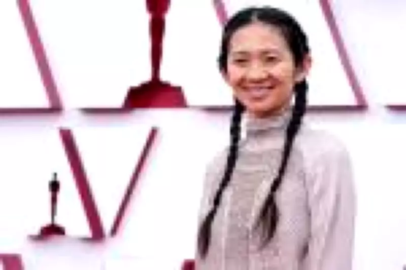 Chloé Zhao: a única diretora indicada ao Oscar 2026 com 'Hamnet'
