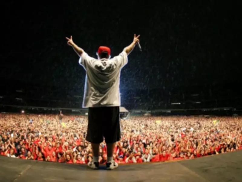 Chorão é lembrado 13 anos após morte: homenagens, cinebiografia e legado