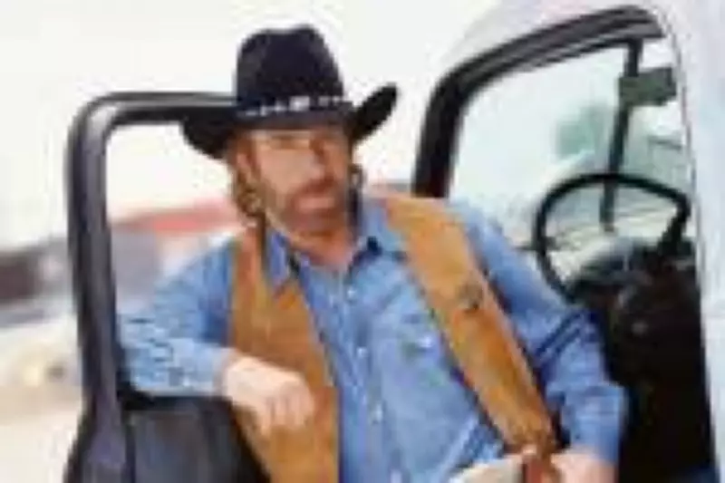 Chuck Norris morre aos 86 anos: relembre três papéis inesquecíveis do ícone do cinema de ação