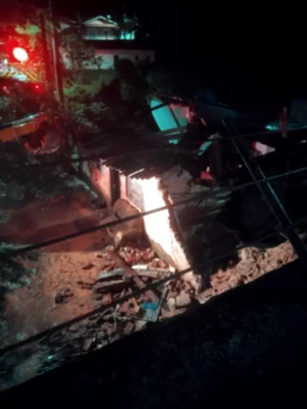 Chuva provoca deslizamento em Serra Negra e soterra duas pessoas em residência