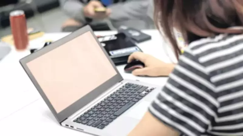 CIEE oferece 163 vagas de estágio e aprendizagem para jovens em Teresina nesta terça