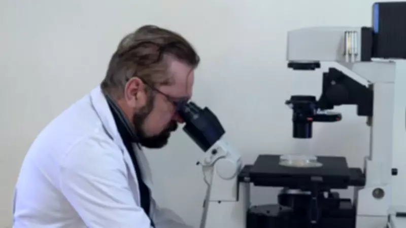 Cientista de Catanduva desenvolve molécula inteligente para combater câncer com IA