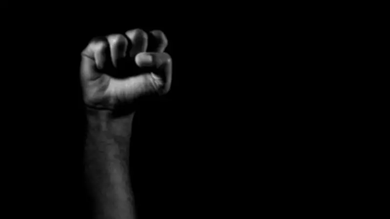 Câmara aprova cadastro nacional de clubes condenados por racismo no esporte