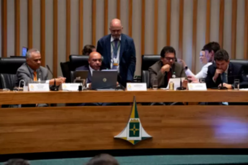 Câmara do DF aprova crédito de R$ 765 milhões para Iprev, com veto de deputados de oposição