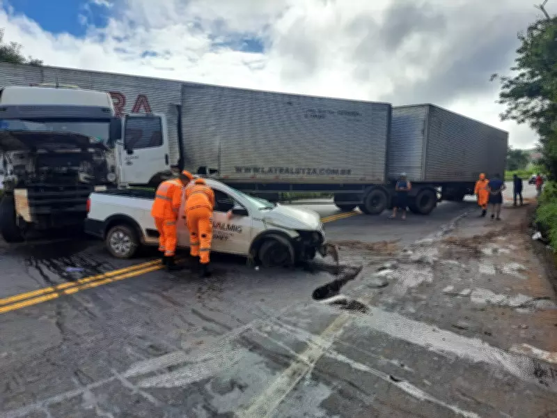 Colisão frontal entre caminhonete e carreta interdita BR-251 em Fruta de Leite