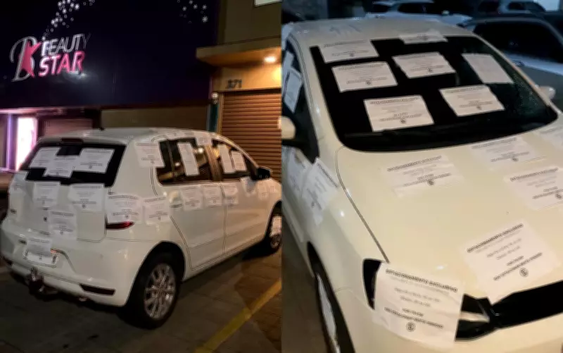 Comerciante reconhece exagero após cobrir carro com papéis em vaga exclusiva em Goiânia