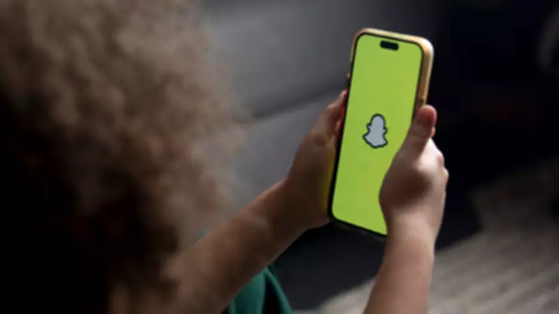 Comissão Europeia investiga Snapchat por possível falha na proteção de menores