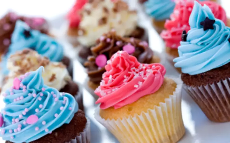 Confeiteira ganha causa por cupcakes não pagos, mas é condenada por chamar cliente de 'caloteira'