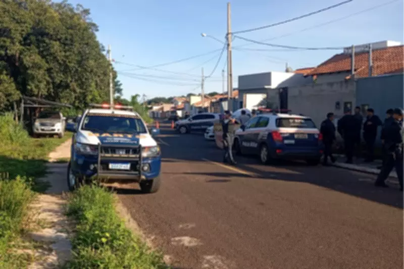 Confronto com polícia deixa três mortos em área dominada por facções em Coxim (MS)