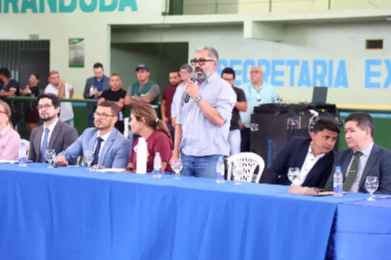 Confusão marca final de audiência pública em Iranduba, no Amazonas