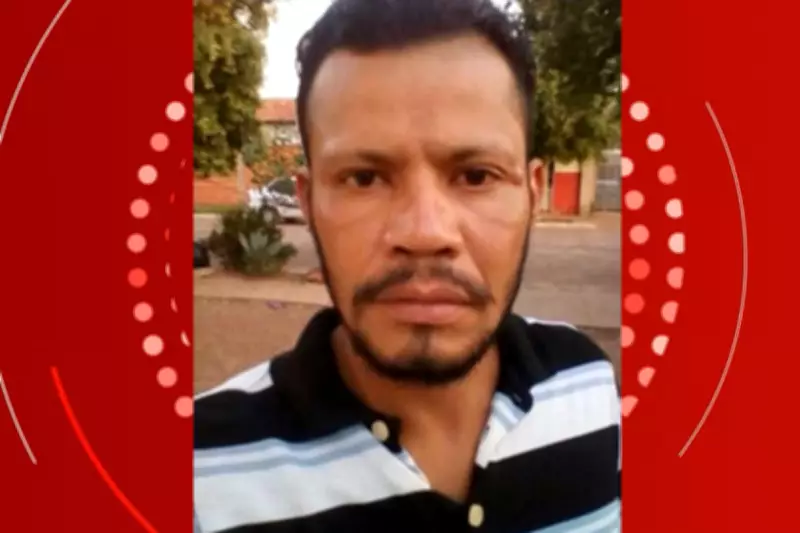 Corpo fica em sofá de casa por impasse burocrático na declaração de óbito em Cuiabá