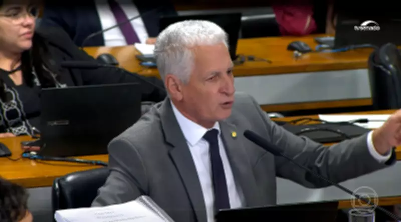 CPI do INSS encerra sem relatório final após 16 horas de impasse político