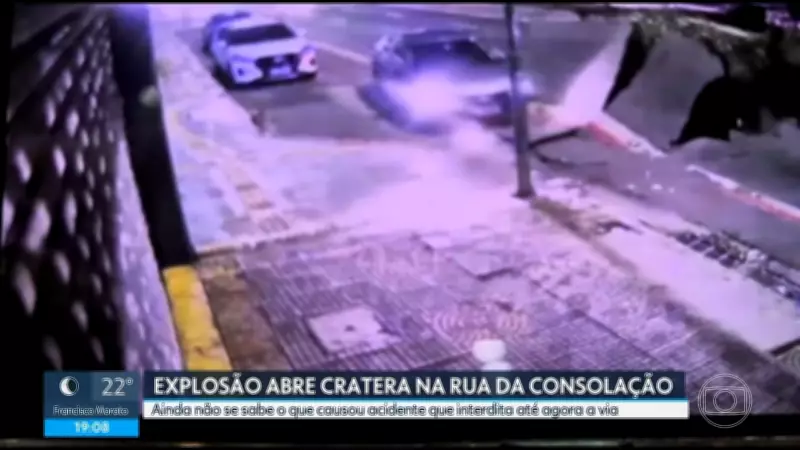 Cratera na Rua da Consolação: 20 horas após explosão, causa ainda é mistério