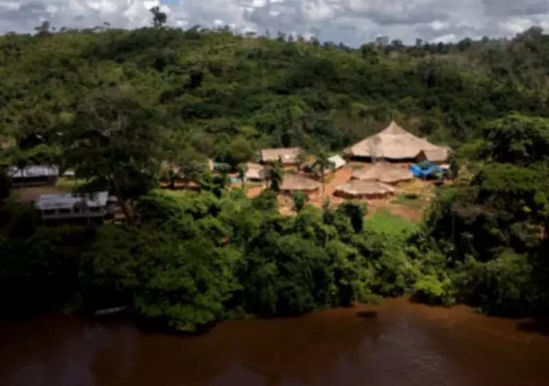 Criança Yanomami de 2 anos morre durante voo de resgate em Roraima